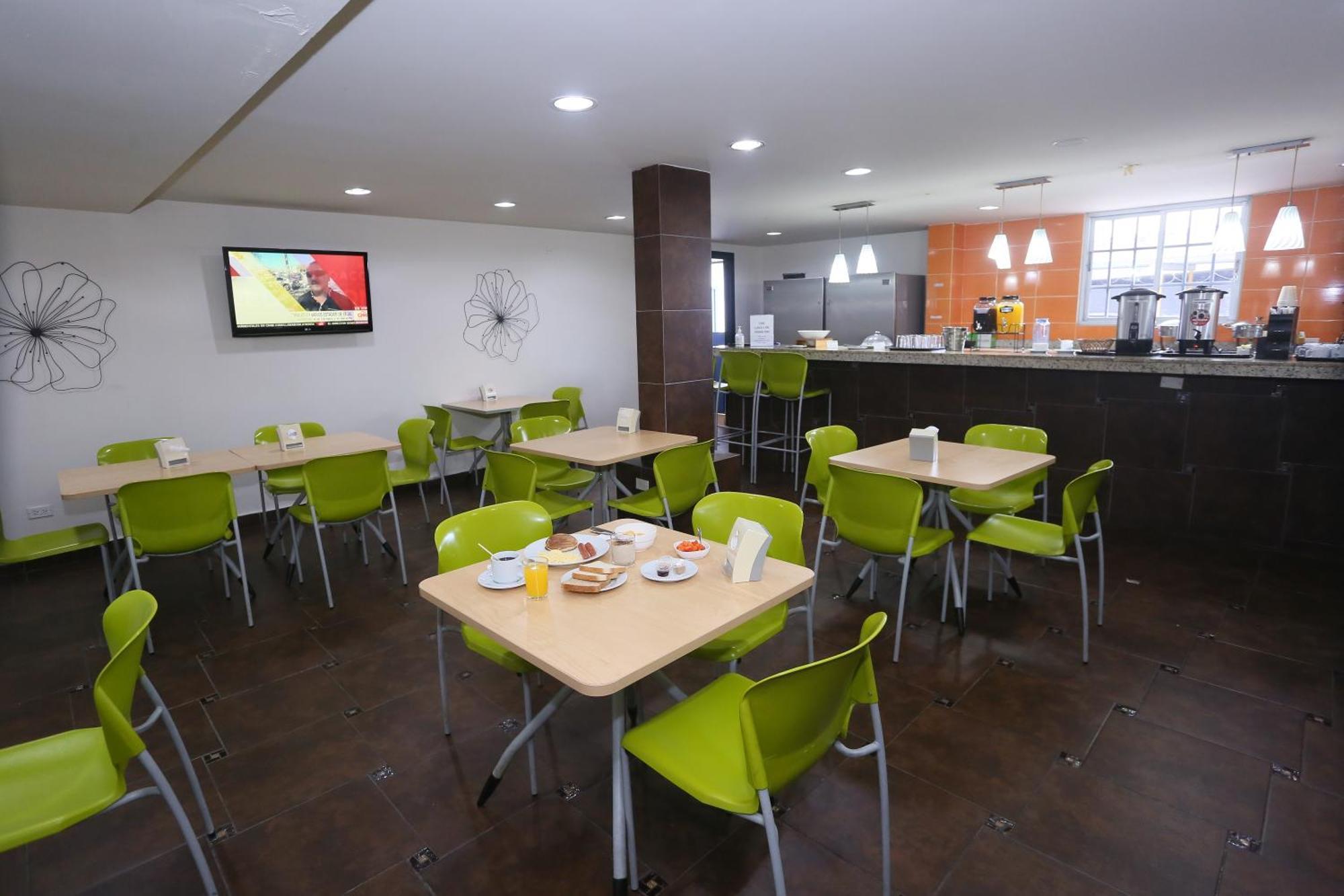 Metro Hotel Panama Екстериор снимка