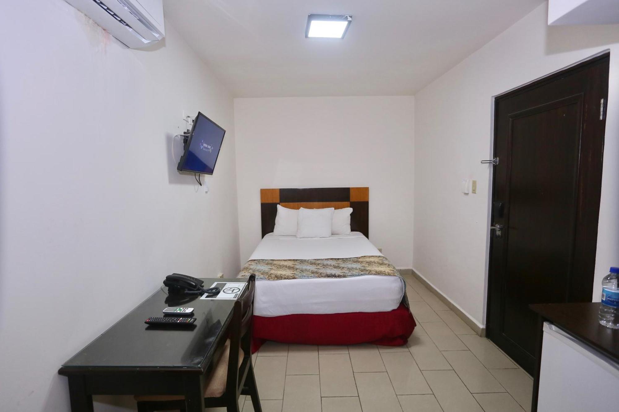 Metro Hotel Panama Екстериор снимка