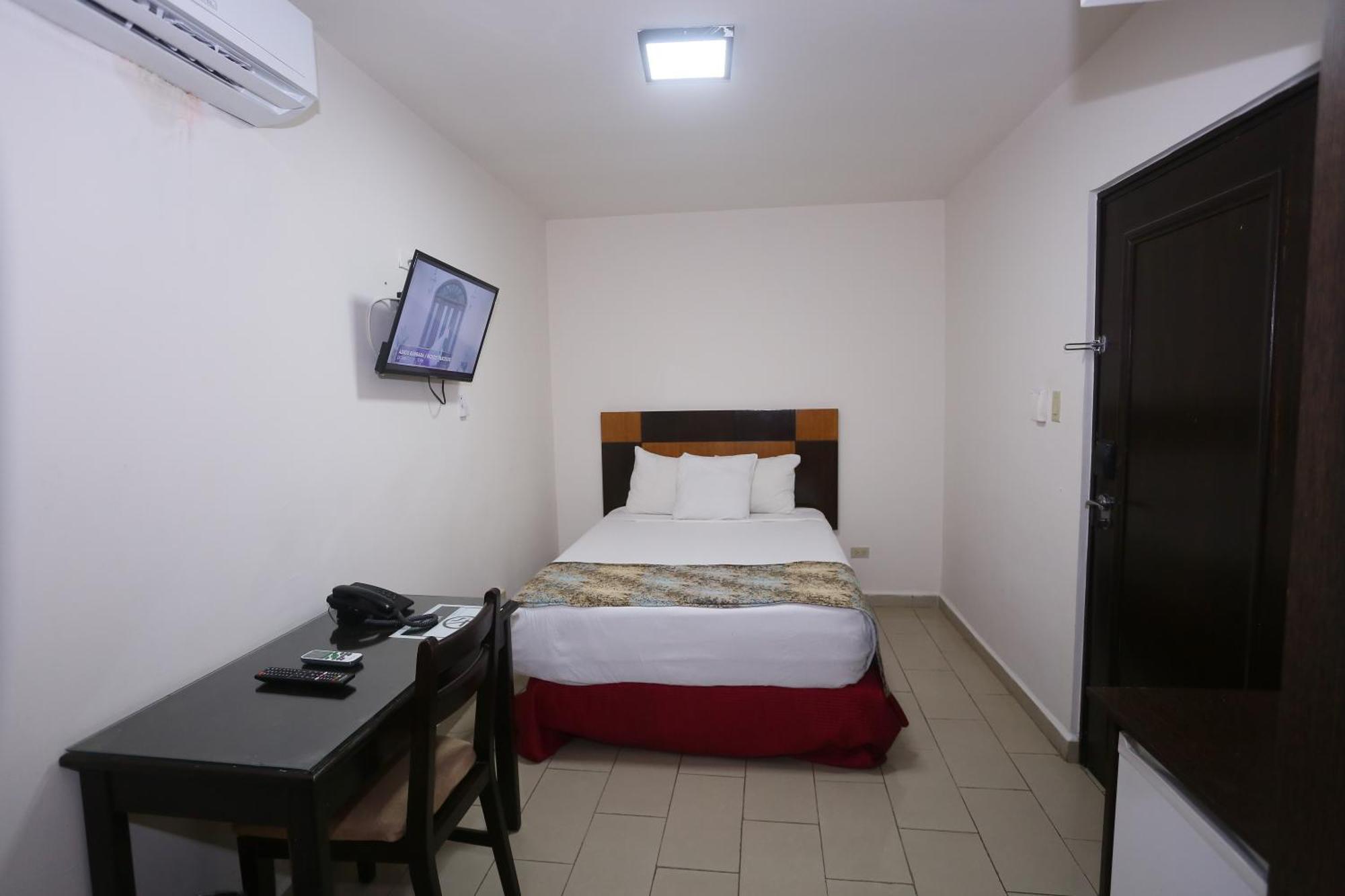Metro Hotel Panama Екстериор снимка