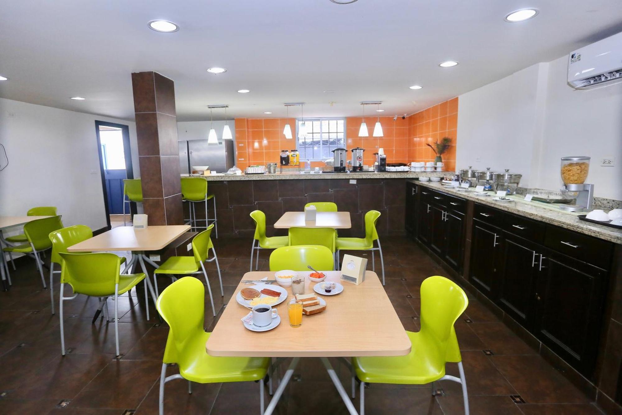 Metro Hotel Panama Екстериор снимка
